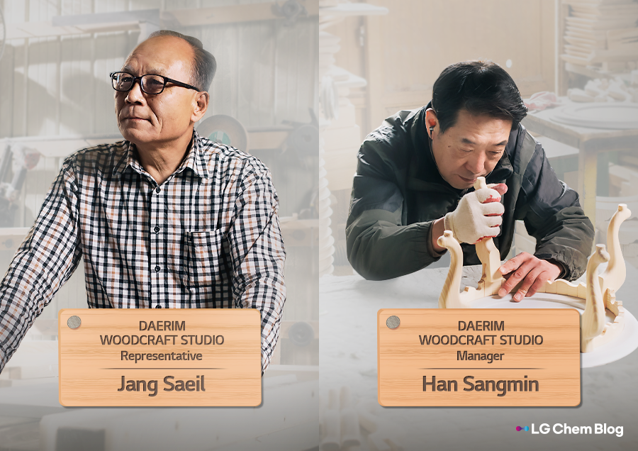 Representative Jang Saeil and manager Han Sangmin from Daelim Woodcraft Studio