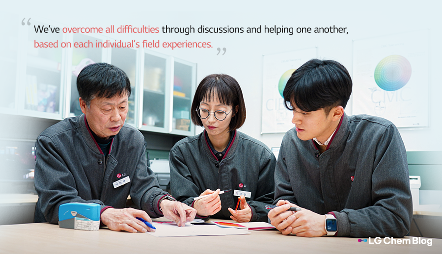 We’ve overcome all difficulties through discussions and helping one another,based on each individual’s field experiences