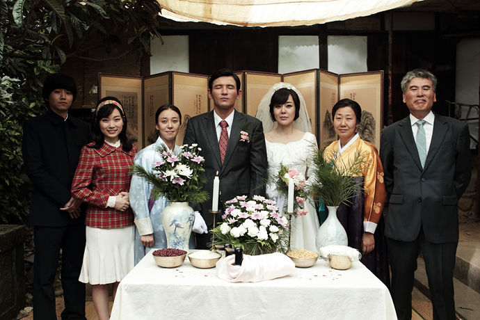 영화 <국제사진> 결혼사진 캡쳐 